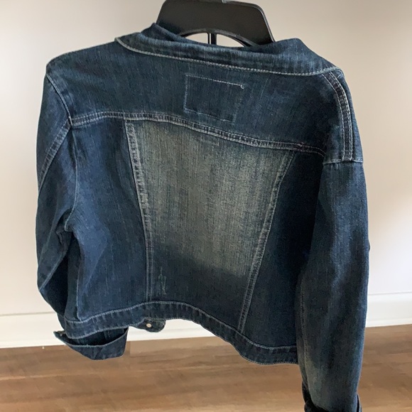 American Rag denim jacket. Size medium - Picture 5 of 5